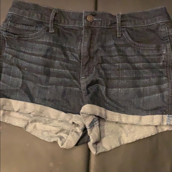 Hollister Jean shorts - Picture 2 of 4
